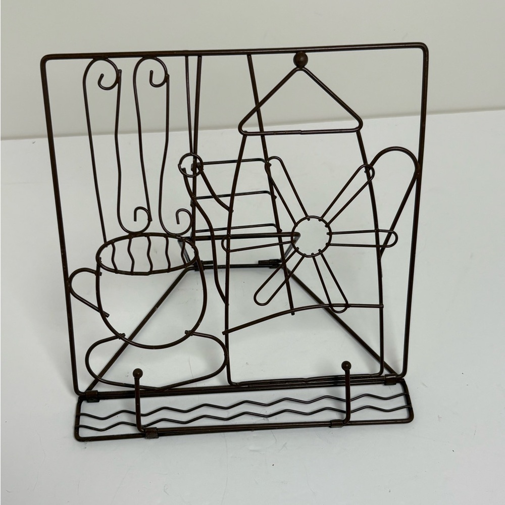 Adorable Tea Motif Brown Metal Cookboook Stand